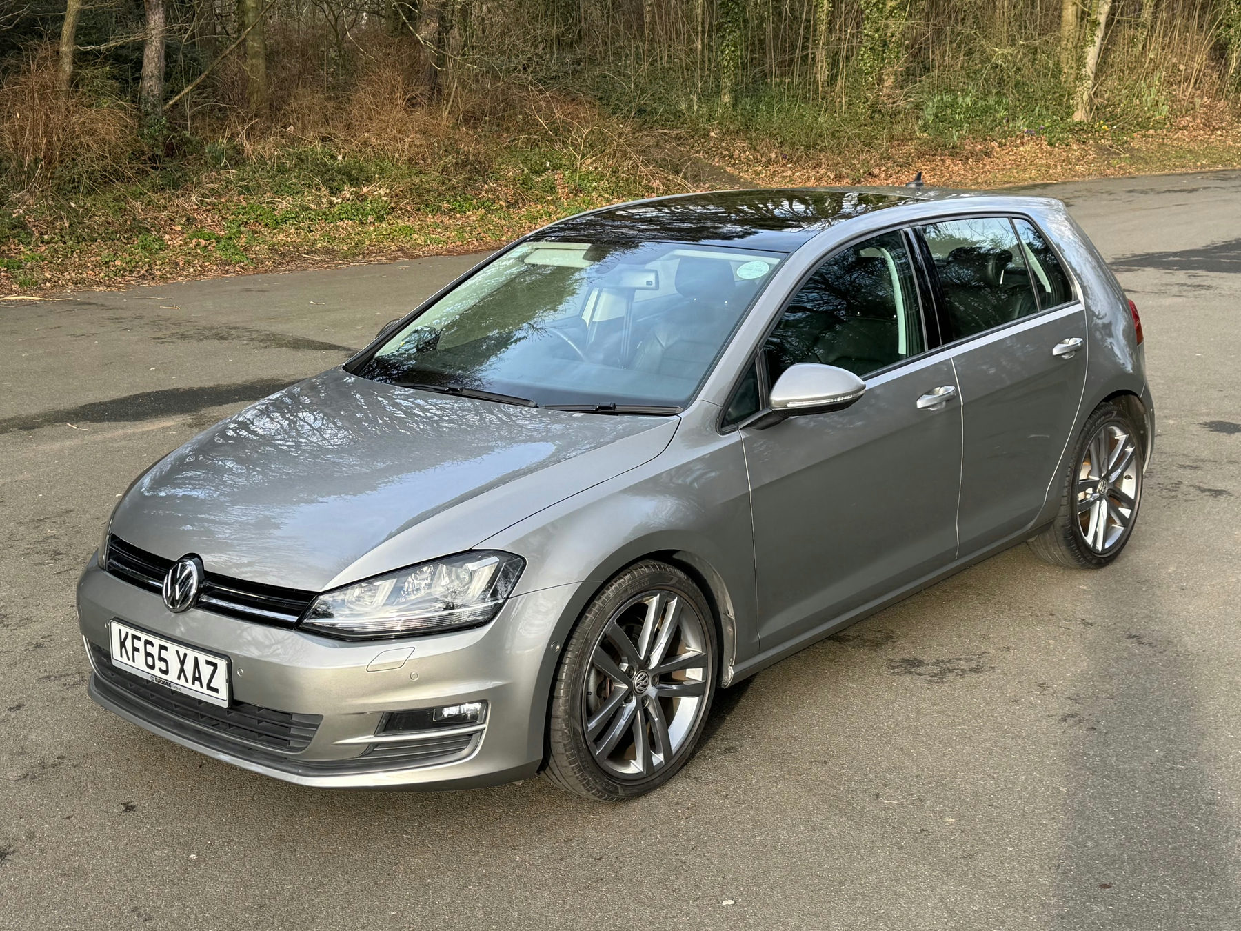 2015 Volkswagen Golf, image 1