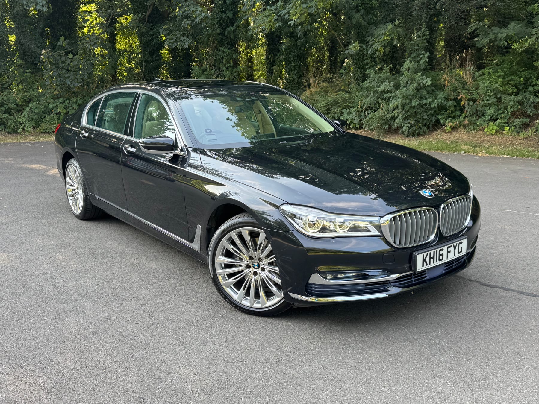 2016 BMW 7 Series, image 1