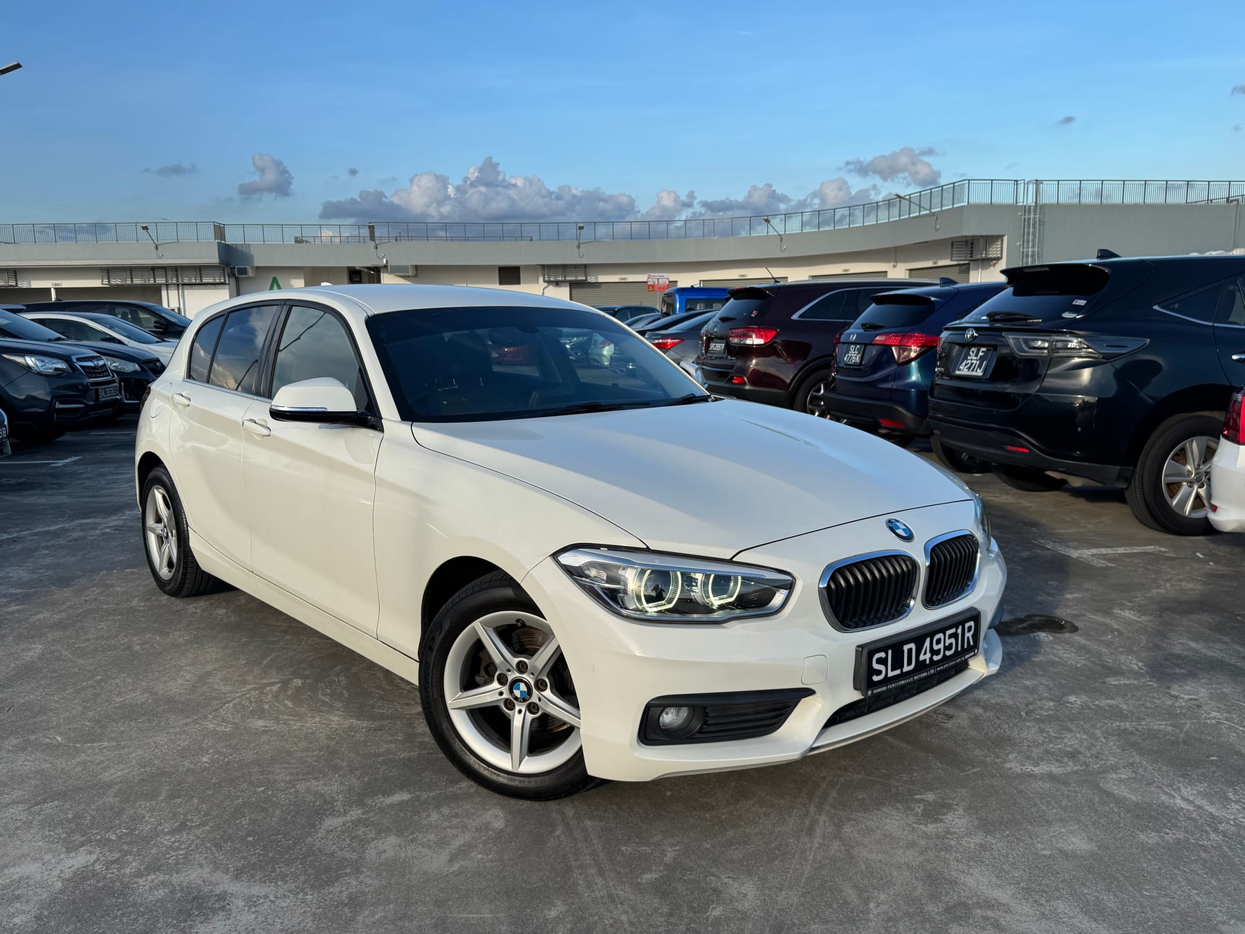 2016 BMW 1 Series, image 1