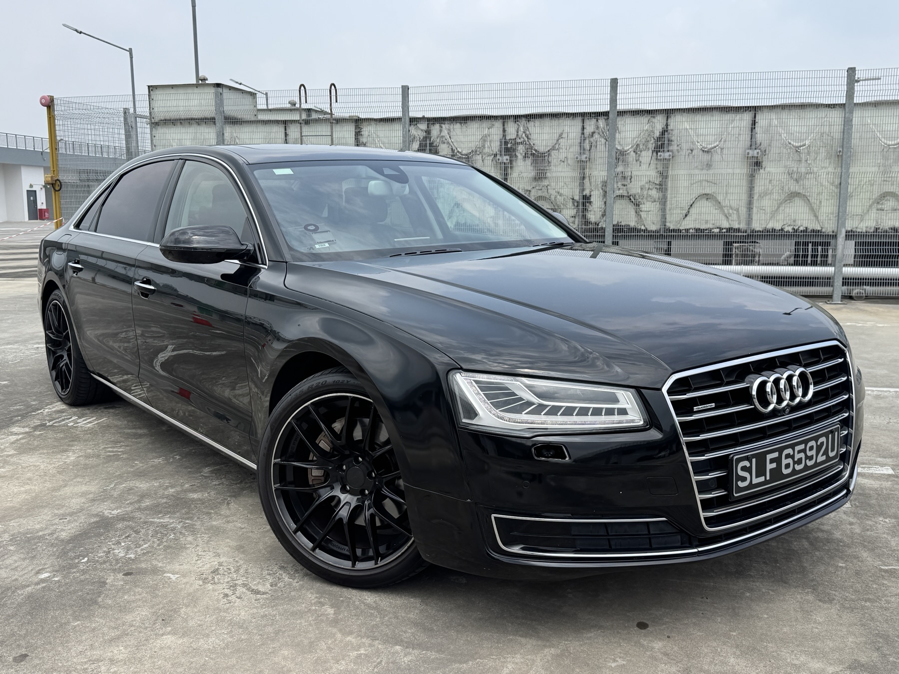 2016 Audi A8, image 1