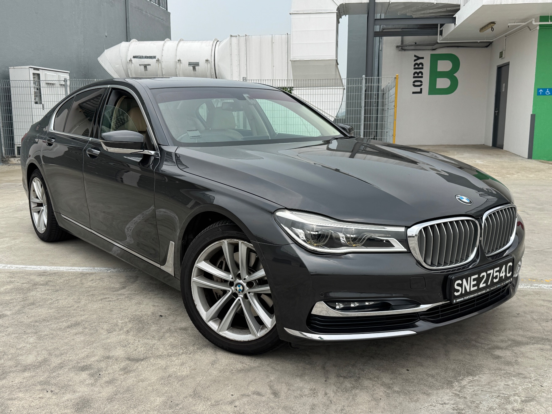 2017 BMW 7 Series, image 1